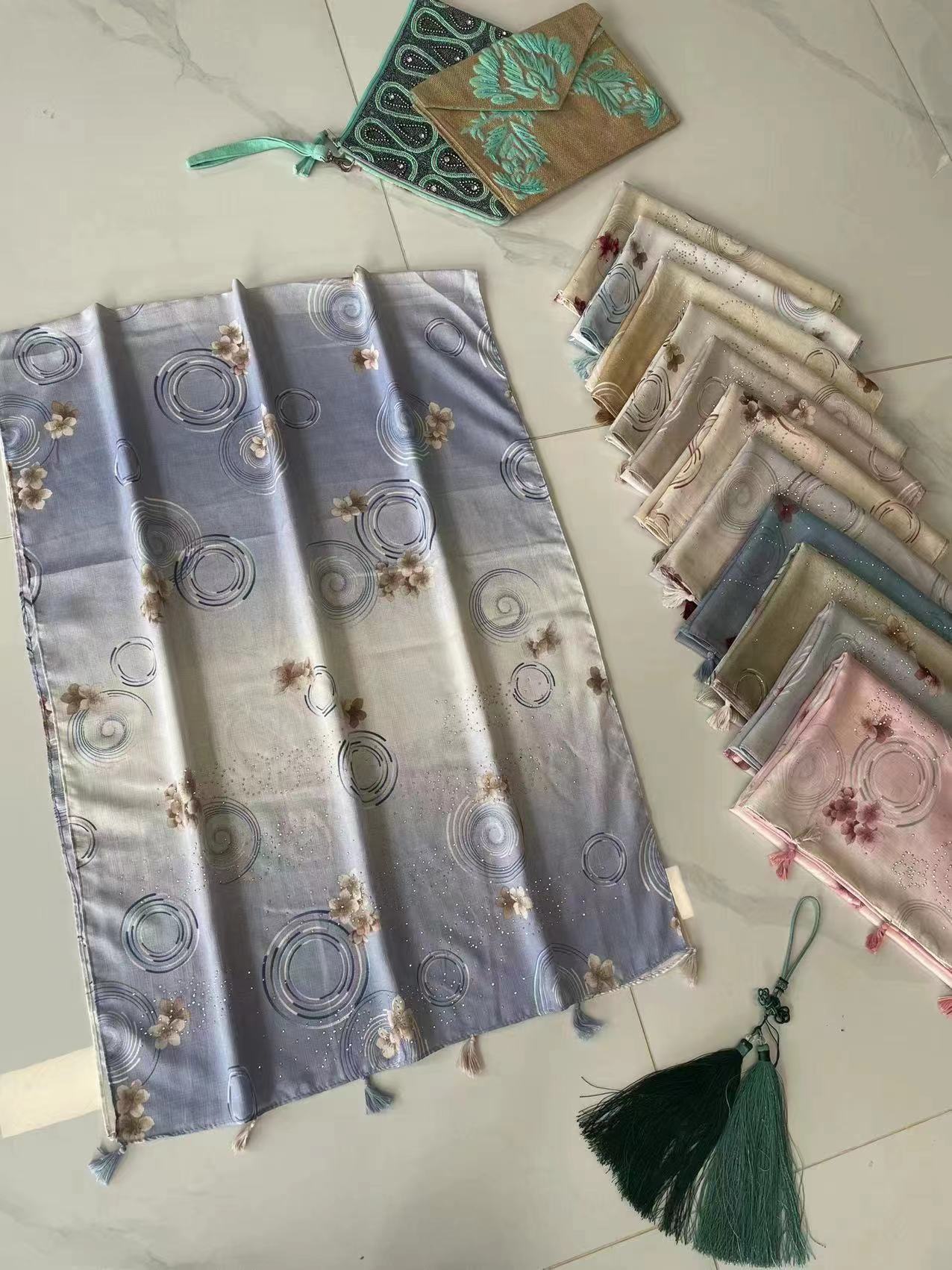 围巾  Scarf